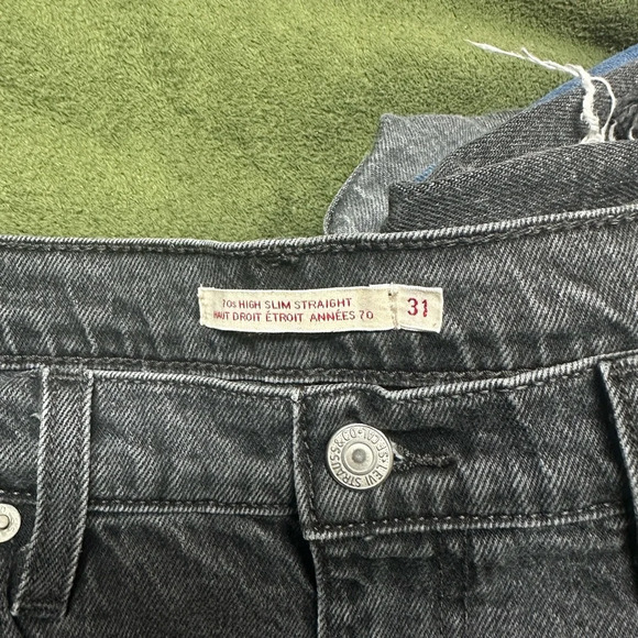 Levi’s black washed denim jeans 70s high slim straight legs size 31 - Picture 5 of 6